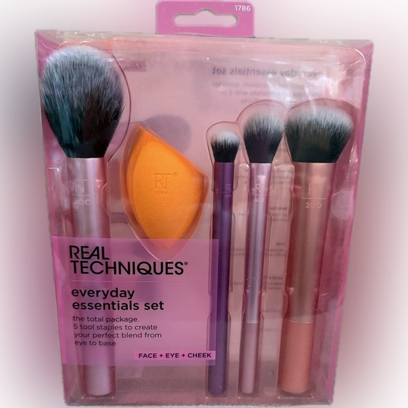 🩷REAL TECHNIQUES🩷 Everyday Essentials Makeup Brush & Sponge Set/NIB - Picture 6 of 7